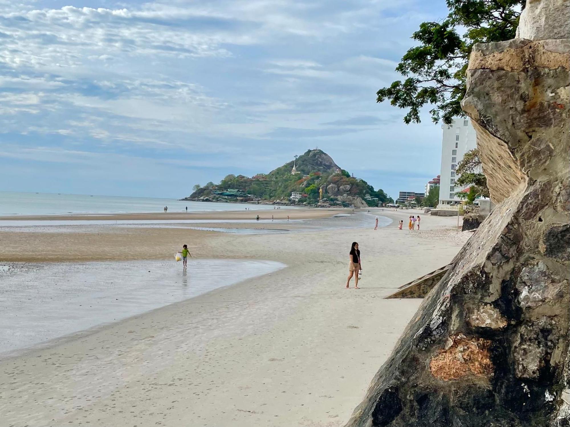 Seaview 2 Bedroom Beach Front Vacation Huahin Exterior photo